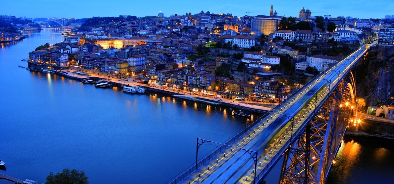 Porto and Eiffel's bridge